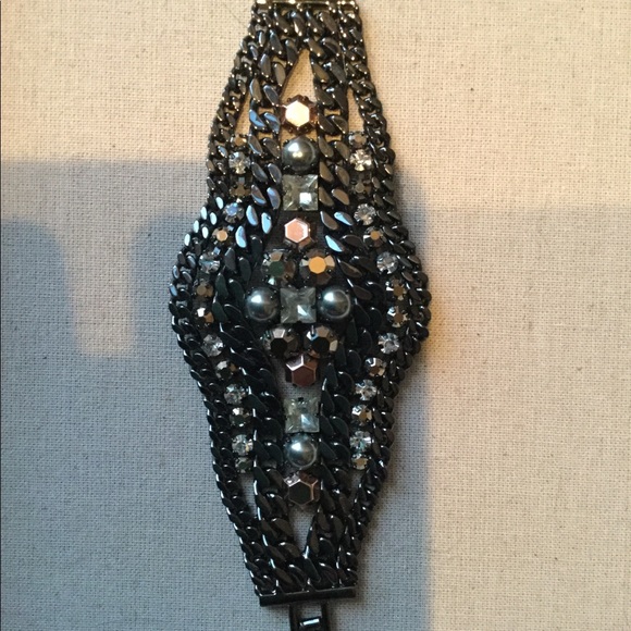 Stella & Dot statement bracelet - Picture 3 of 3